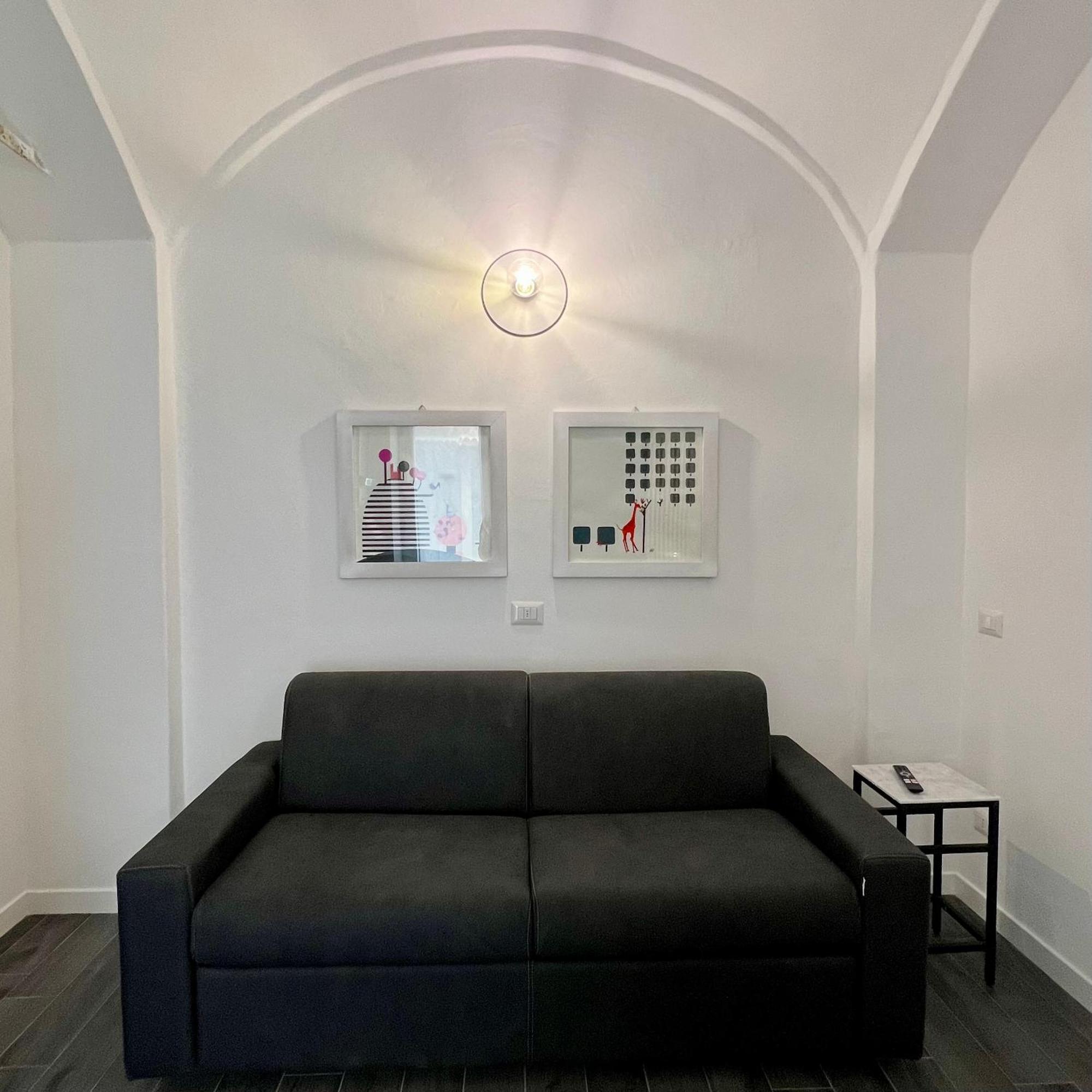 Meschihouse - Liberty 25 Apartment เลคโค ภายนอก รูปภาพ